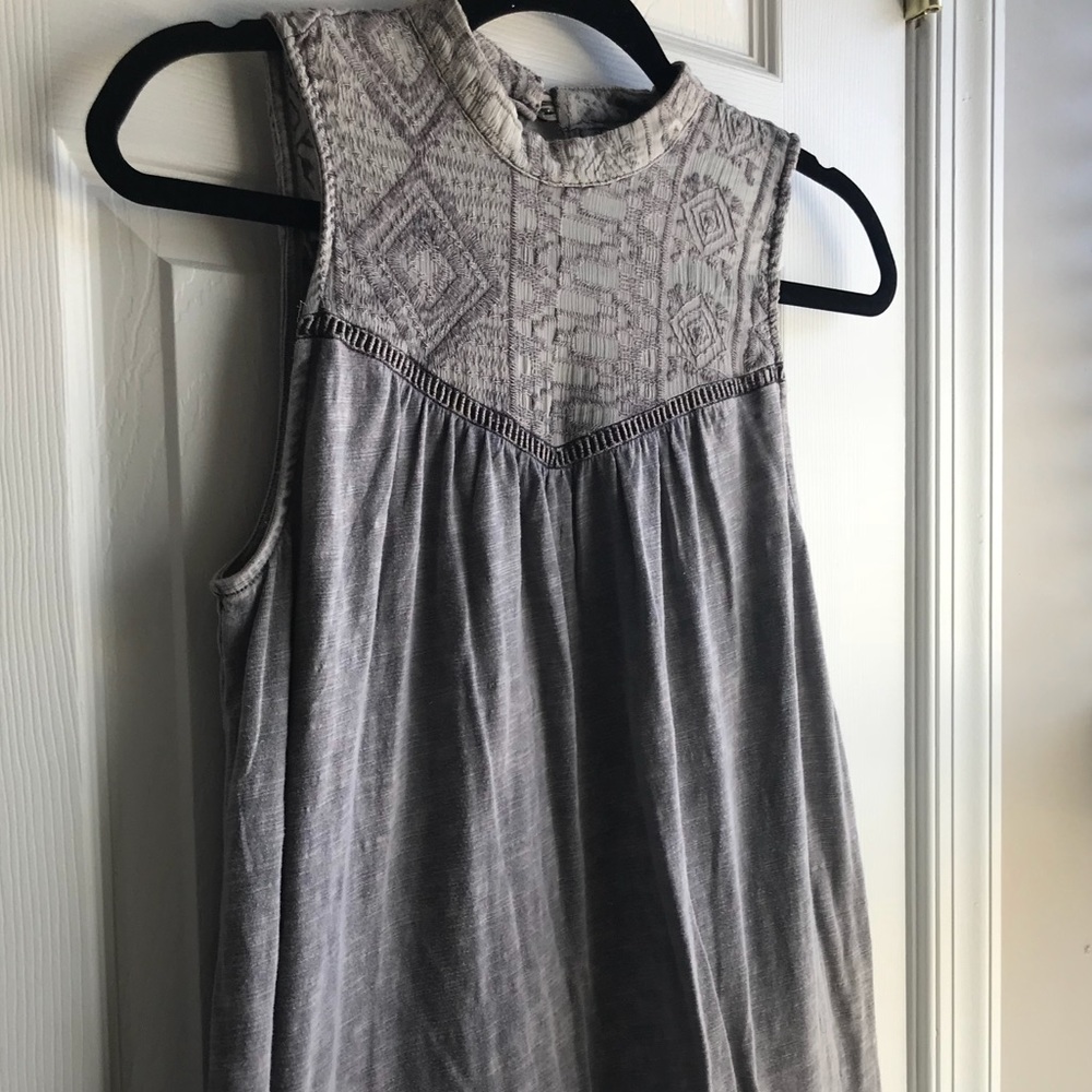 LILAC long sleeveless top